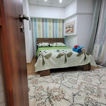The Cozzy Corner Apartments Bukarest Exterior foto