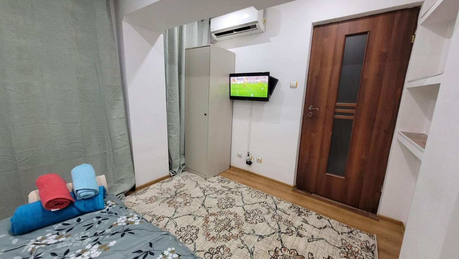 The Cozzy Corner Apartments Bukarest Exterior foto